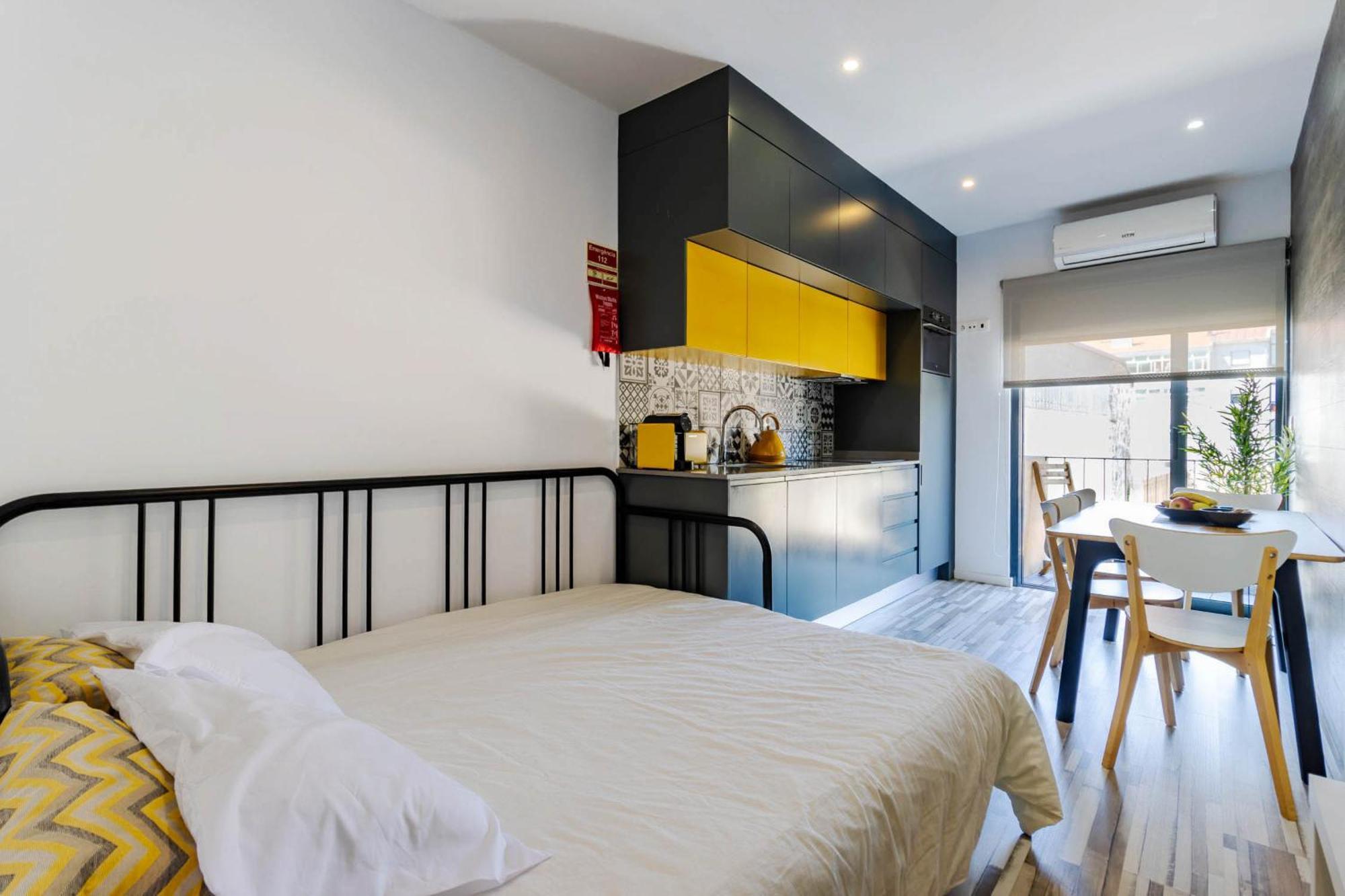 Host Wise - Amadeo Apartments 빌라노바데가이아 외부 사진